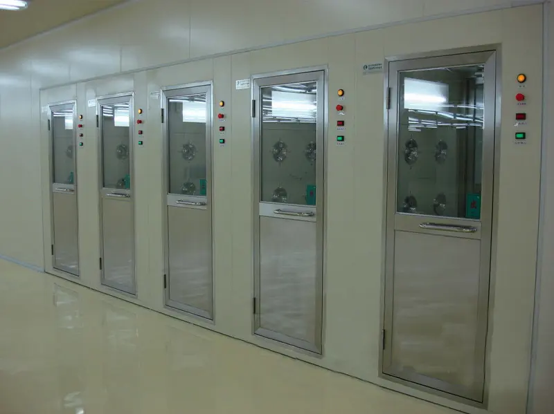 Phòng tắm không khí khóa liên động điện tử