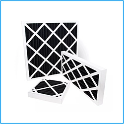 Панельный фильтр с активированным углем