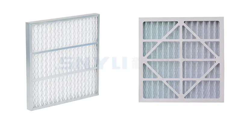 Filtres à panneaux plissés à surface étendue avec support métallique